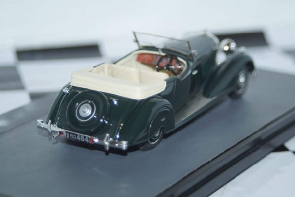 Matrix Bentley 4.25 Litre Vanden Plas Tourer 1:43 scale MX40201-051