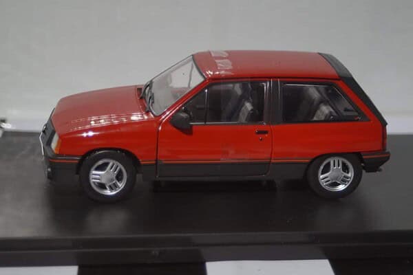 Ixo Lancia 037 M.Carlo M.Alen 1:24 scale 24RAL015B