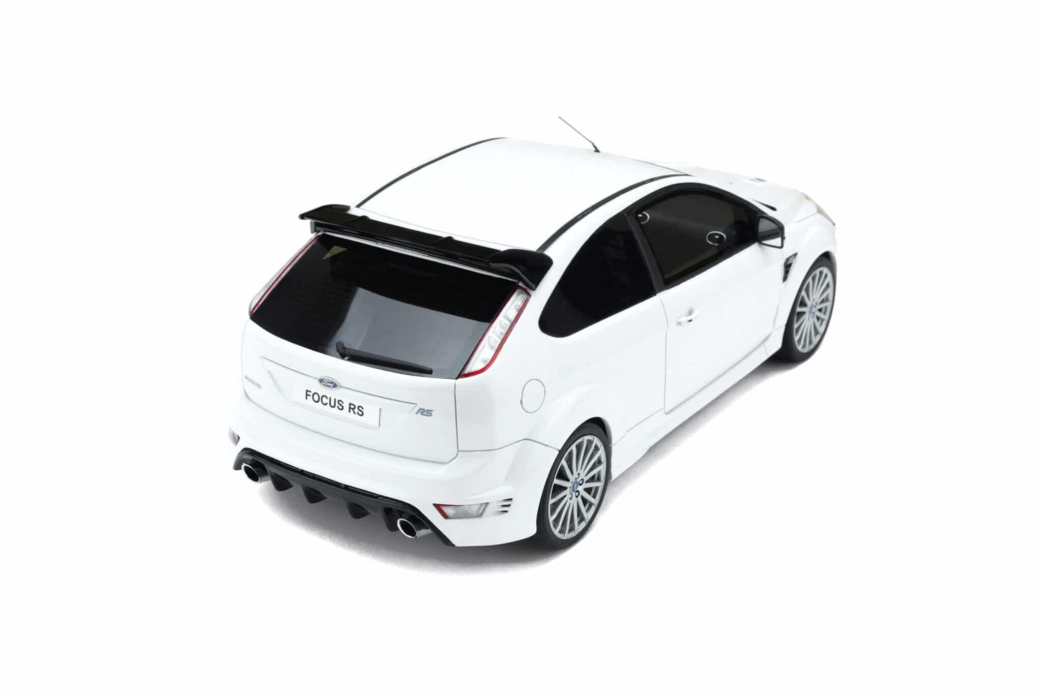 Ford Focus RS MK2 Ultimate White Ottomobile Over Review