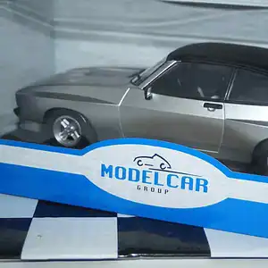 Model car group ford capri mk2 x pack silver/black mcg18349