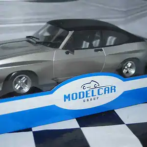 Model car group ford capri mk2 x pack silver/black mcg18349