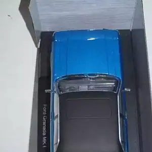 Model car group ford granada mk1 red/black mcg18393