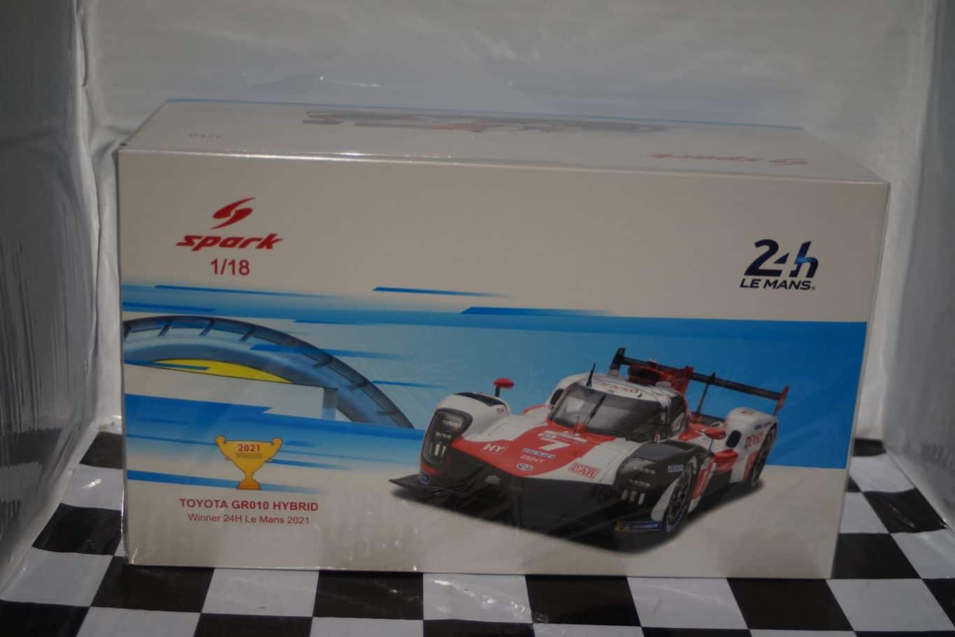 spark 1/18 TOYOTA GR010 HYBRID 【18LM21】 MODELCARSWHOLESALE.COM