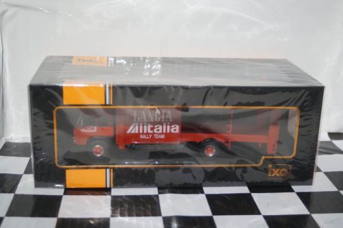 Ixo Fiat 673 Racing Transporter 1976 Lancia Italia 1:43 scale TRU037