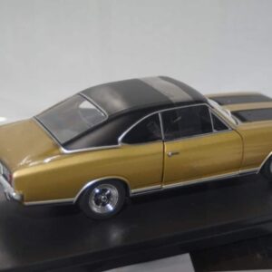 Whitebox opel commodore a gs/e coupe 1:24 wb124105-o