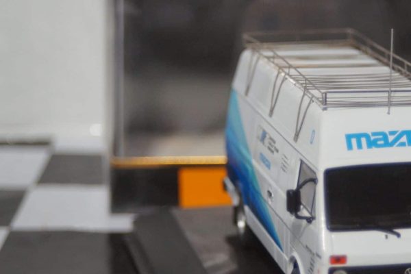 Ixo volkswagen lt35 lwb mazda rally assistance 1:43 scale rac375x