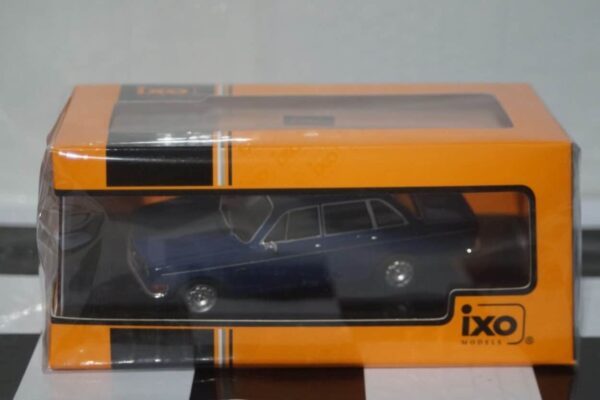 Ixo volvo 144 dark blue diecast 1:43 clc410n