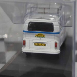 Ixo VW T2 Bus Martini Porsche Safari Rally Diecast 1:43 RAC386X