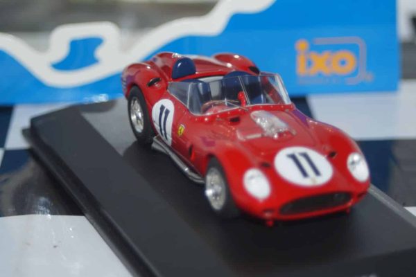 Ixo ferrari 250 tr #14 winner le mans 1958 diecast 1:43 lm1958