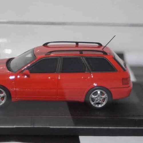 Top marques audi a4 avant rs2 red tm43-026c 1:43 scale resin