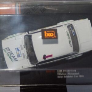 Ixo lada 2105 vfts rallye valasskaa zima 1986 diecast 1:43 rac379b