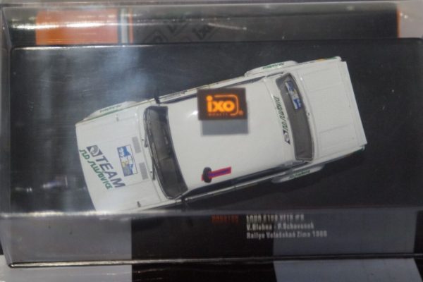 Ixo lada 2105 vfts rallye valasskaa zima 1986 diecast 1:43 rac379b