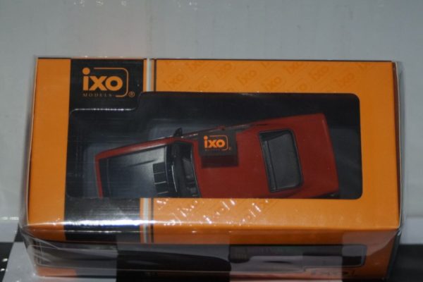 Ixo opel manta a turbo red diecast 1:43 clc405n