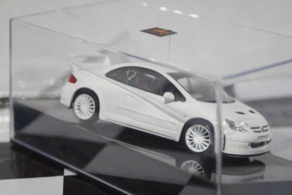 Ixo peugeot 307 diecast white 1:43 mdcs030