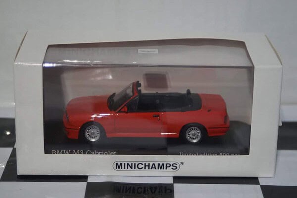 Minichamps BMW M3 E30 Red Cabrio 1988 943 020333 1:43