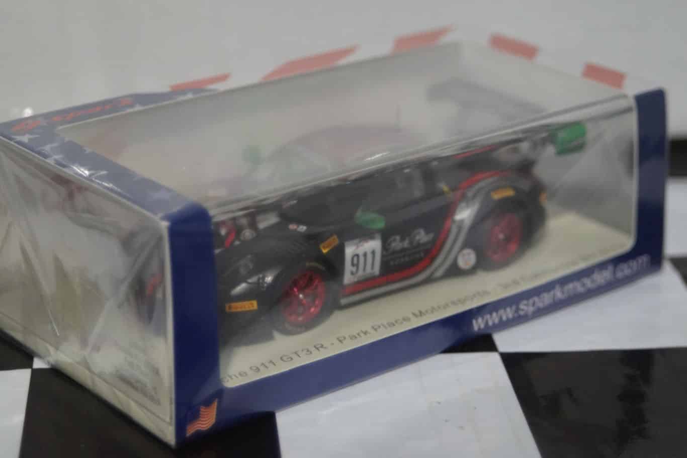 Porsche 911 GT3 R Type 991 n° 911 3rd 8h California 2019 1/43 Spark US096