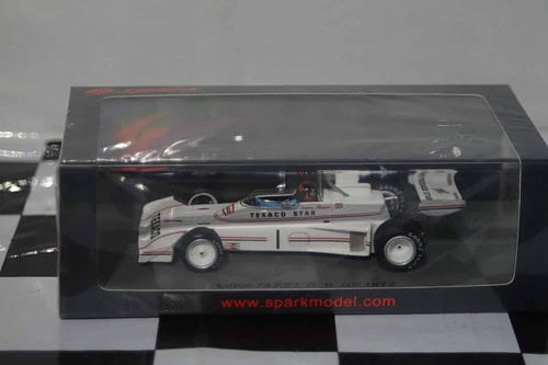 Spark lotus f2 74 british gp 1973 e.fittipaldi 1:43 resin s7302