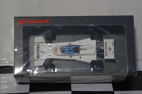 Spark lotus f2 74 british gp 1973 e.fittipaldi 1:43 resin s7302
