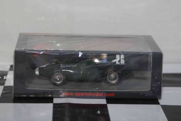 Spark vanwall vw5 winner pescara gp 1957 1:43 resin s7206