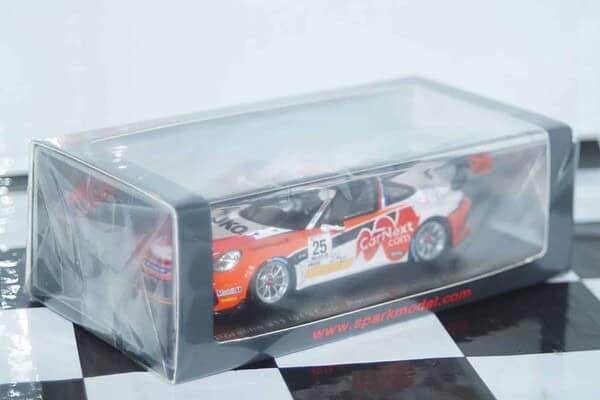 Spark porsche 911 gt3 supercup champion 2020 1:43 resin s8506