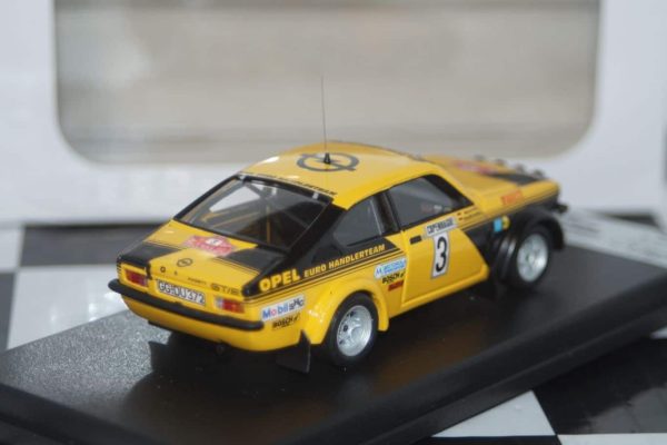 Trofeu opel kadett gt/e monte-carlo 1977 w.rohrl 1:43rd dsn1:43-22