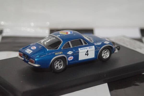 Trofeu alpine renault a110 circuit of ireland rally 1976 n.hollier rr.ir 01