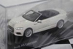 Spark Audi A1 2018 White/Black Dealer 1:43 Resin Audi5011801031