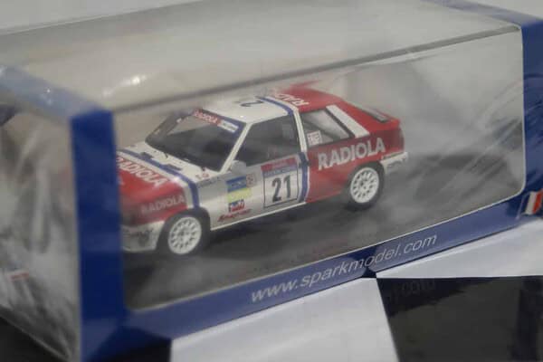 Spark renault 11 turbo tour de france 1987 1:43 resin sf146