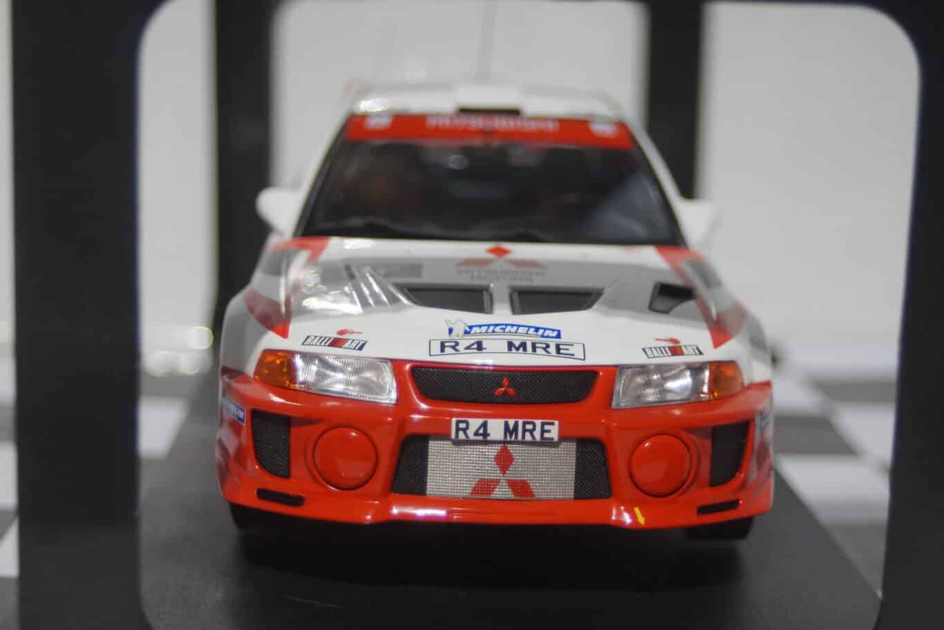 Ixo Mitsubishi Lancer RS Evolution Winner RAC Rally 1998 R.BURNS