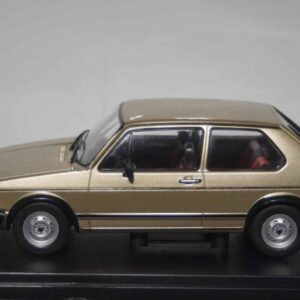 Whitebox volkswagen golf mk1 gti 1:24 wb124113
