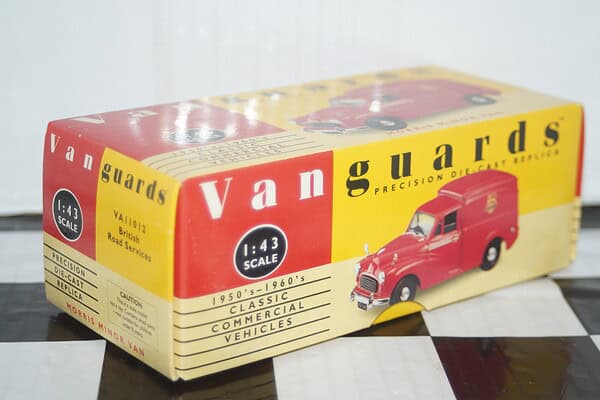 Vanguards morris minor van british road services va11012 red 1:43 scale