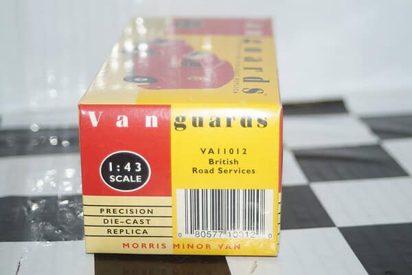 Vanguards morris minor van british road services va11012 red 1:43 scale