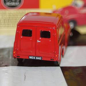 Vanguards morris minor van british road services va11012 red 1:43 scale