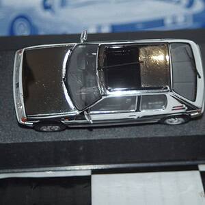Corgi vanguards collector club peugeot 205 gti 1.9 chrome va12705 1:43 scale lcc38