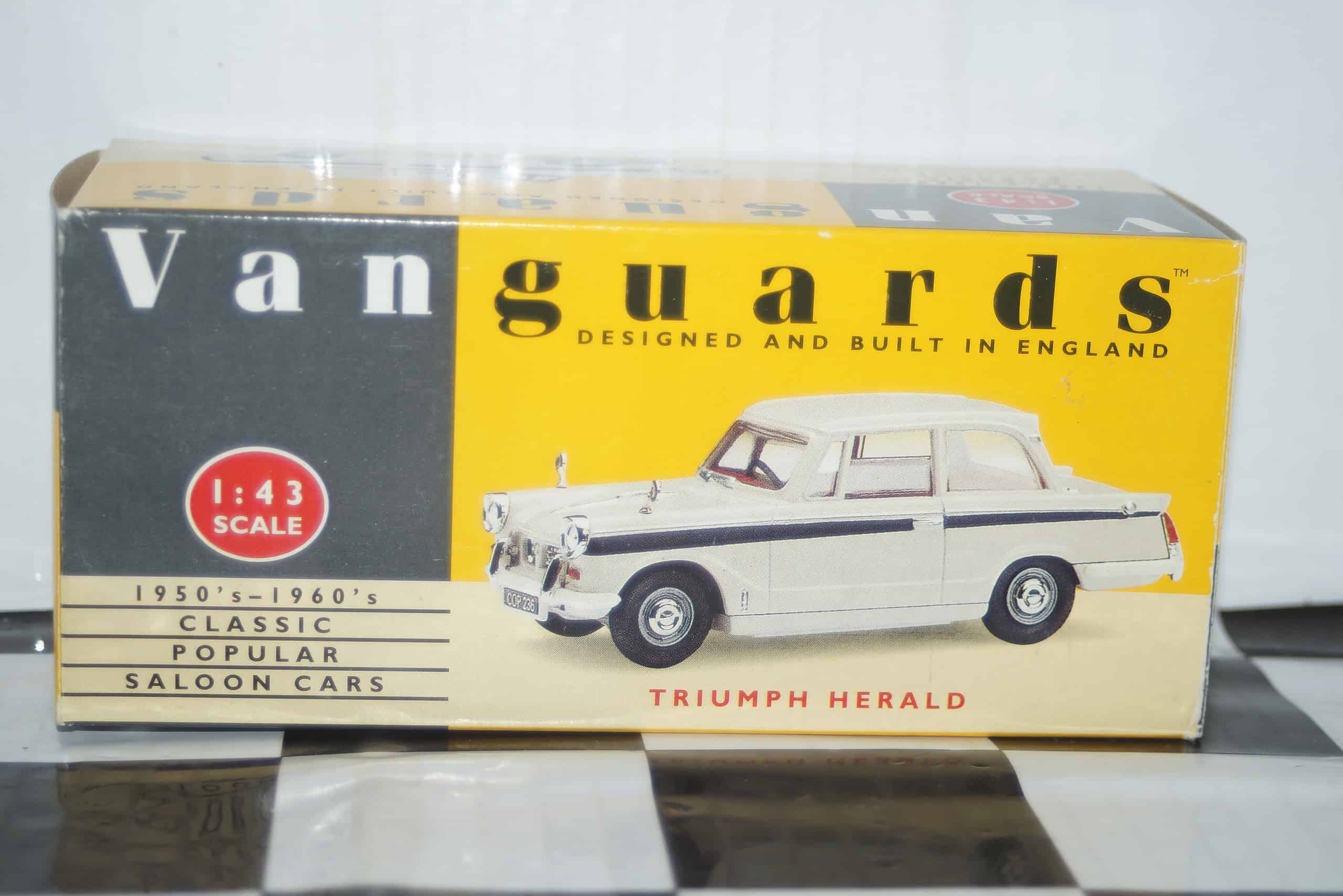 Vanguards va5008 triumph herald white / black 1/43 diecast