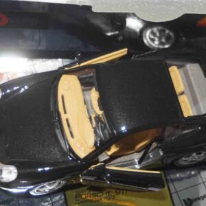 Mercedes issue CLK DTM Lamy 1:18 Diecast B6 696 2121 Maisto