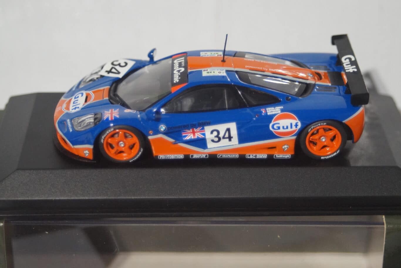 Minichamps mclaren f1 gtr online
