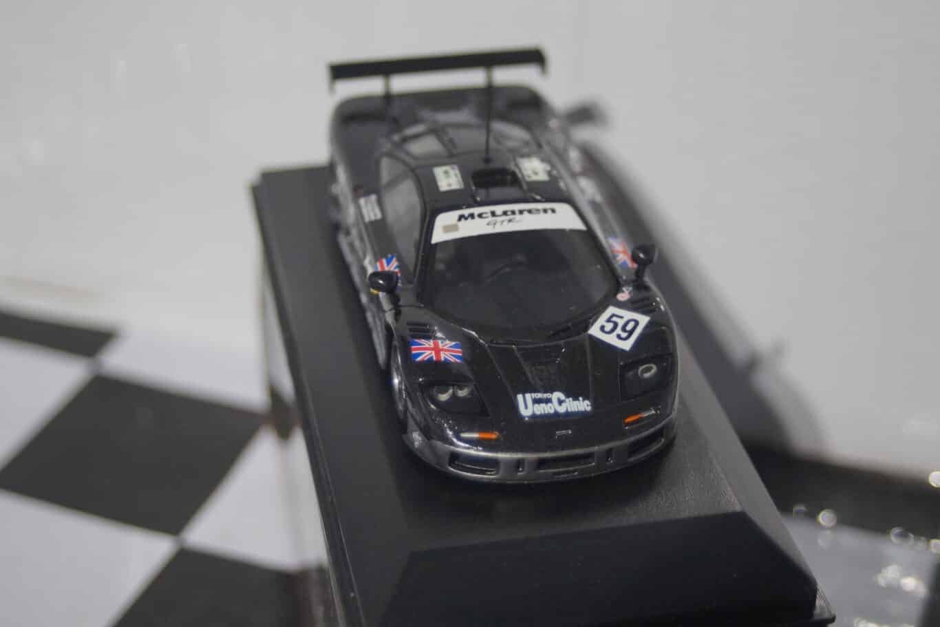 Minichamps 1/43 McLaren F1 GTR - 4e Le Mans 1998, Team Davadoff, N°530 184340