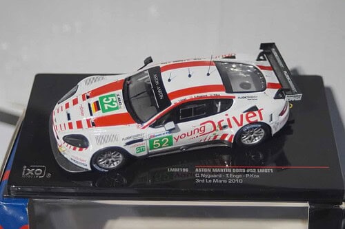 Ixo Aston Martin DBR9 LMGT1 Le Mans 2010 C.nygaard LMM196