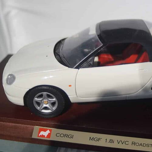 Corgi MG MGF VVC Roadster White 1:18th 95100