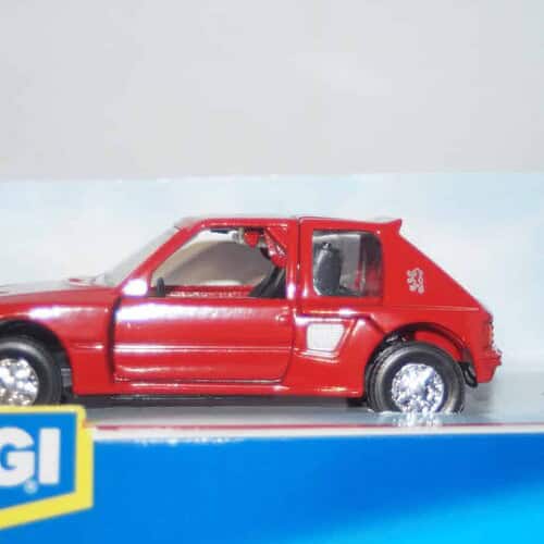 Corgi peugeot 205 red 1:36th 94180