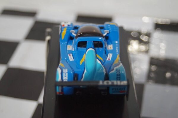 Minichamps ferrari 333sp 1997 le mans 430977604 1:43