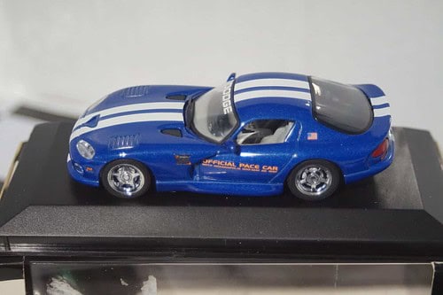 Minichamps Dodge Viper Indy Pace Car Blue 1996 430144023 1:43