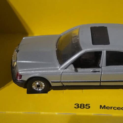 Corgi Mercedes Benz 190e Silver 1:36th 385
