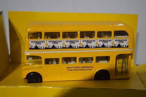 Corgi London Route Master Bus Yellow Culture Bus 1:36th 469