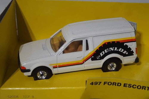 Corgi ford escort van dunlop white 1:36th 503