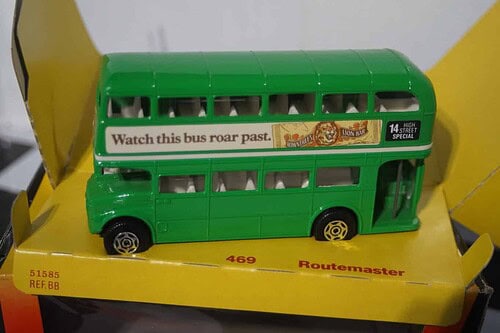 Corgi London Route Master Bus Rowntrees Green 1:36th 469