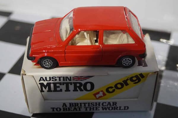 Corgi Austin Metro Red 1.3HLS 1981 1:36th 275