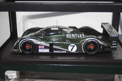 Autoart bentley speed 8 lemans 24hr 2003 1:18 diecast 80353