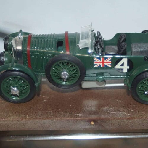 Brumm Bugatti 4.5 Litre 1928 Green R99